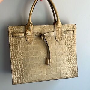 Vintage rare Dooney & Bourke leather alligator print purse